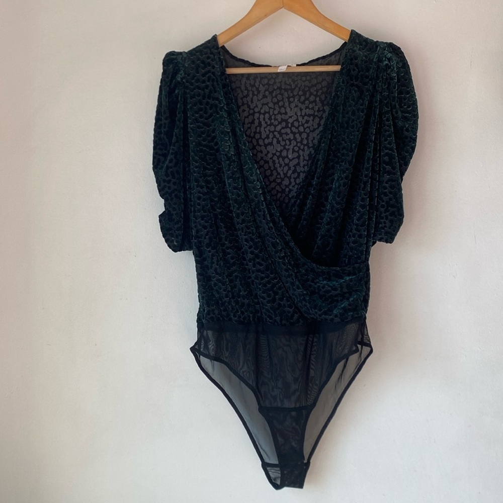 Leith L Animal Print Velvet Bodysuit